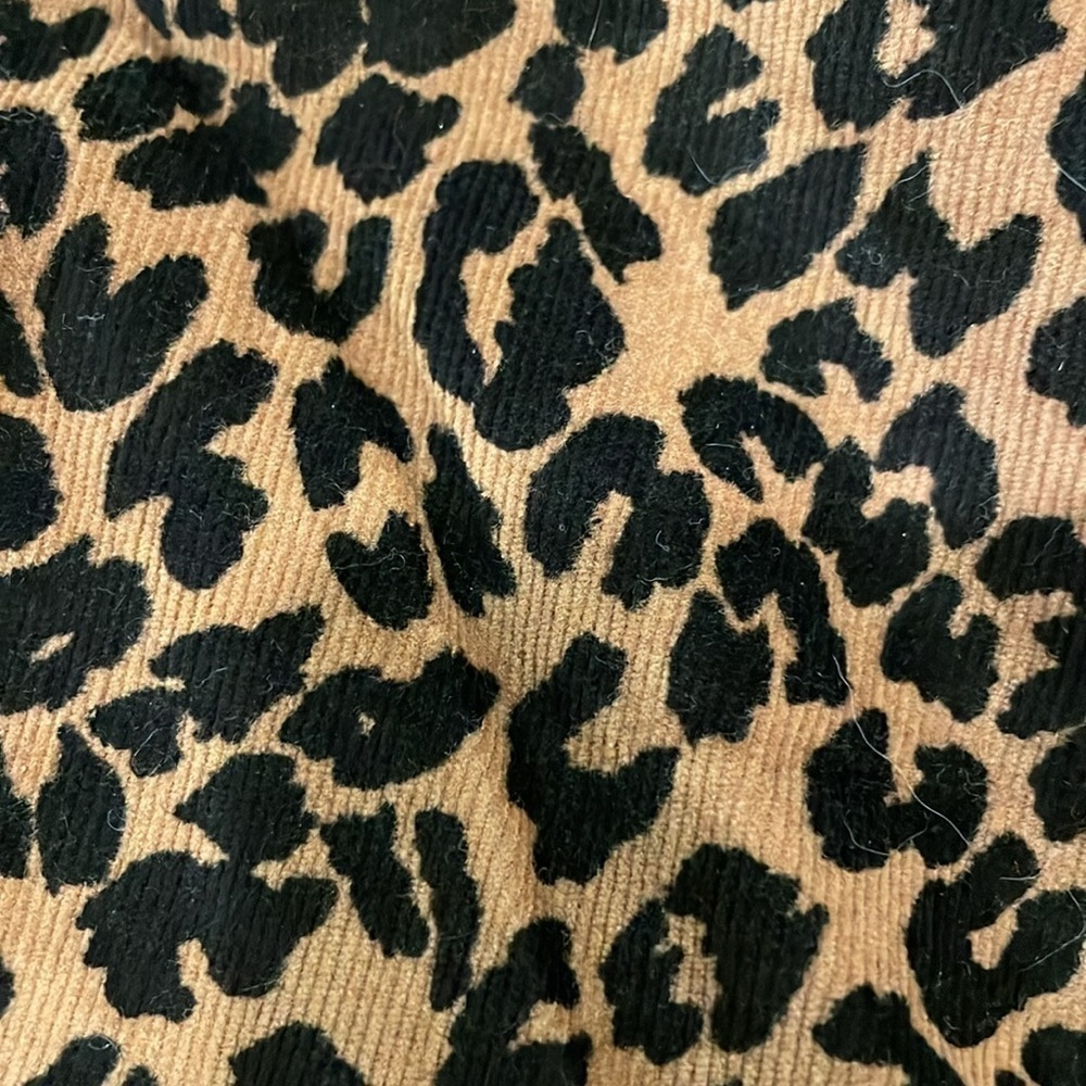 Leopard Print Mini Skirt 🖤🤎 - Picture 12 of 12